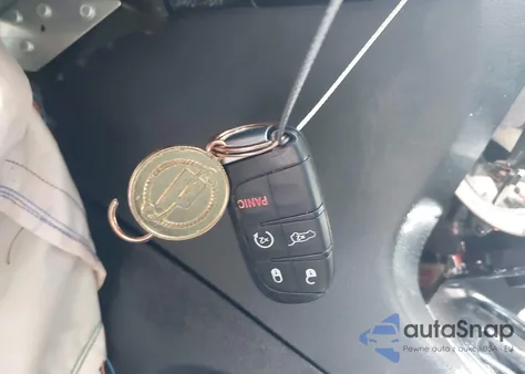 2021 Jeep Grand Cherokee Laredo X 4X4 from USA, damaged, VIN 1C4RJFAG2MC633302